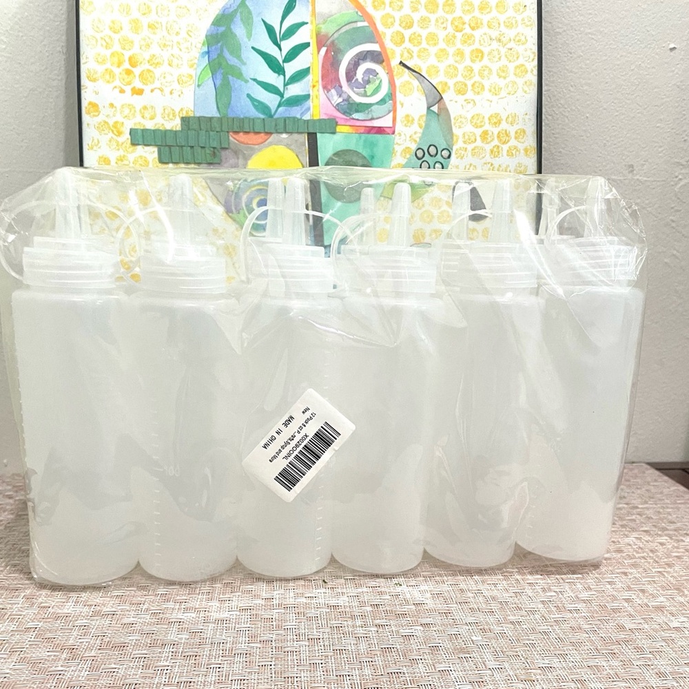12-8oz crafting or cooking Squeeze Bottles